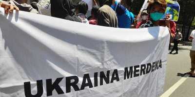 Demo Anti Invasi Rusia di Ukraina