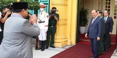Prabowo Berkunjung ke Vietnam